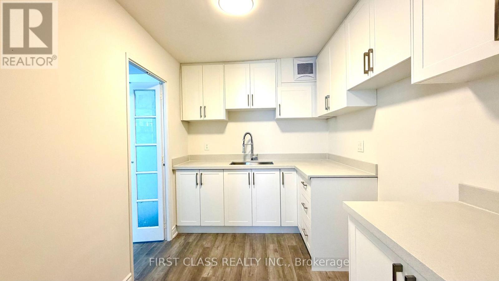 1415 - 541 Blackthorn Avenue, Toronto, Ontario  M6M 5A6 - Photo 19 - W12846628