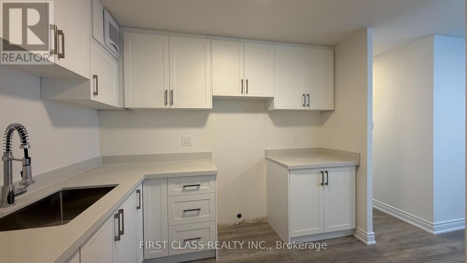 1415 - 541 Blackthorn Avenue, Toronto, Ontario  M6M 5A6 - Photo 21 - W12846628