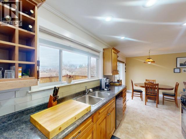 4691 Redonda Ave, Powell River, British Columbia  V8A 5L7 - Photo 4 - 19614