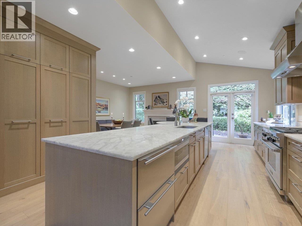 28 5650 Hampton Place, Vancouver, British Columbia  V6T 2G5 - Photo 9 - R3095344