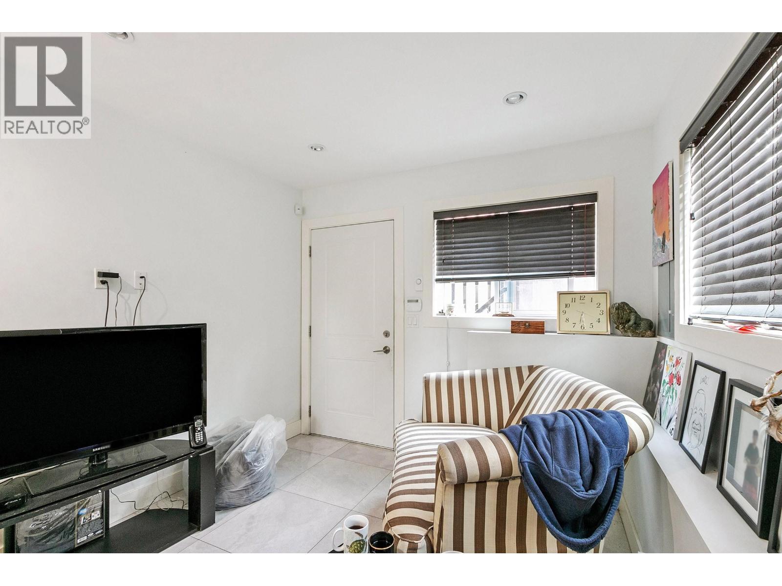 1060 E 61st Avenue, Vancouver, British Columbia  V5X 2C4 - Photo 35 - R3091487