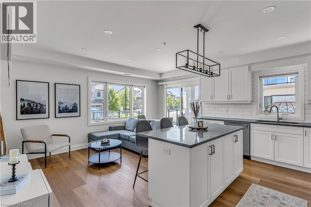 247 Grey Silo Road Unit# 102, Waterloo, Ontario  N2K 0G7 - Photo 4 - 40773147