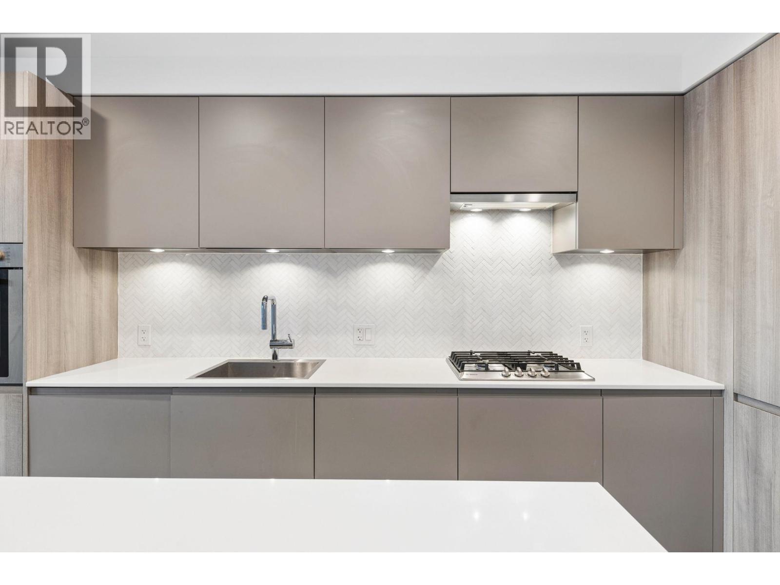 304 3809 Evergreen Place, Burnaby, British Columbia  V3J 0M1 - Photo 6 - R3095619