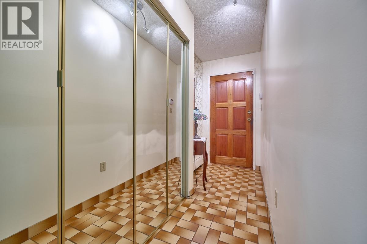 4228 Craigflower Drive, Richmond, British Columbia  V7C 4W3 - Photo 15 - R3096243