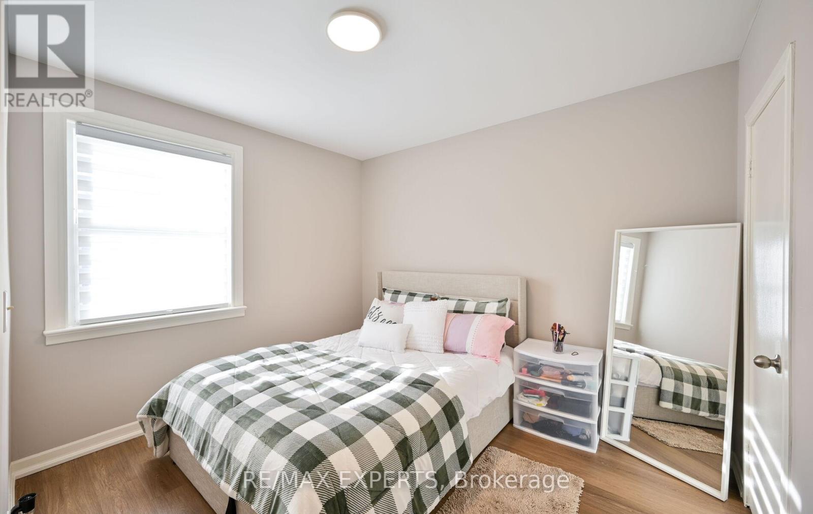 Upper - 3108 Parkerhill Road, Mississauga, Ontario  L5B 1V5 - Photo 13 - W12842164