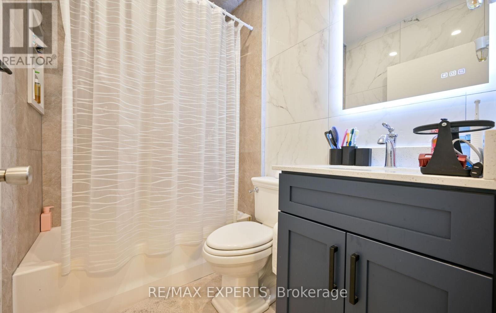 Upper - 3108 Parkerhill Road, Mississauga, Ontario  L5B 1V5 - Photo 15 - W12842164