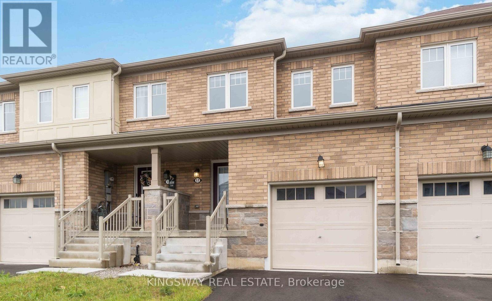 17 Armes Street, Hamilton, Ontario  L0R 1C0 - Photo 2 - X12846542