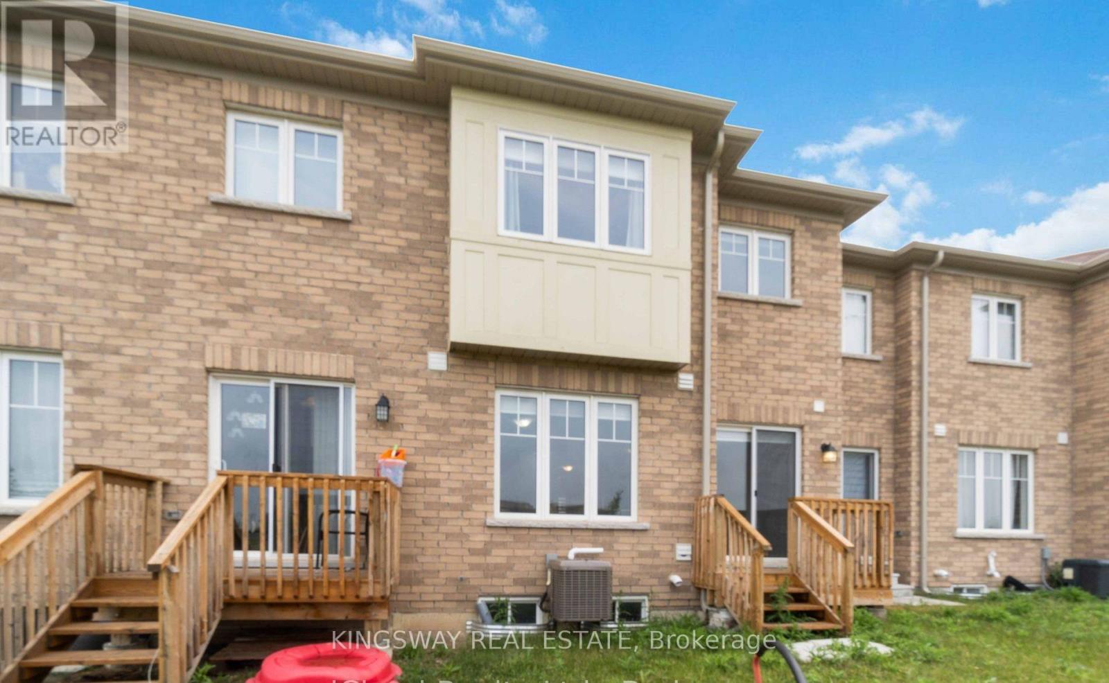 17 Armes Street, Hamilton, Ontario  L0R 1C0 - Photo 24 - X12846542