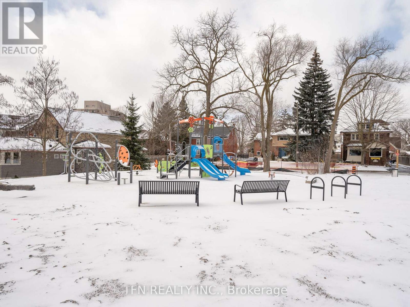 211 - 107 Rogers Street, Waterloo, Ontario  N2J 1A4 - Photo 26 - X12846188