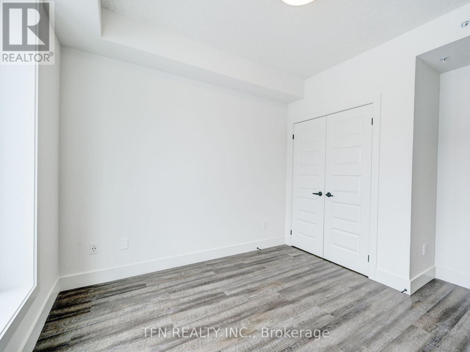 211 - 107 Rogers Street, Waterloo, Ontario  N2J 1A4 - Photo 17 - X12846188