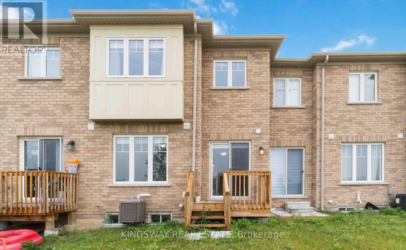 17 Armes Street, Hamilton, Ontario  L0R 1C0 - Photo 25 - X12846542