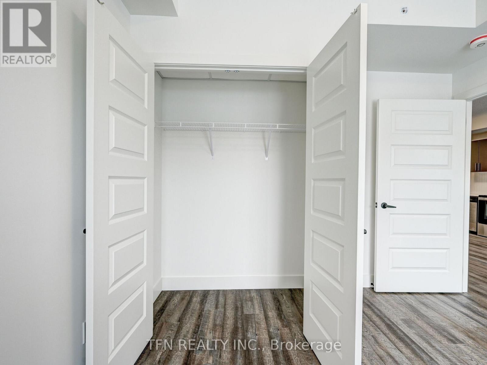 211 - 107 Rogers Street, Waterloo, Ontario  N2J 1A4 - Photo 20 - X12846188