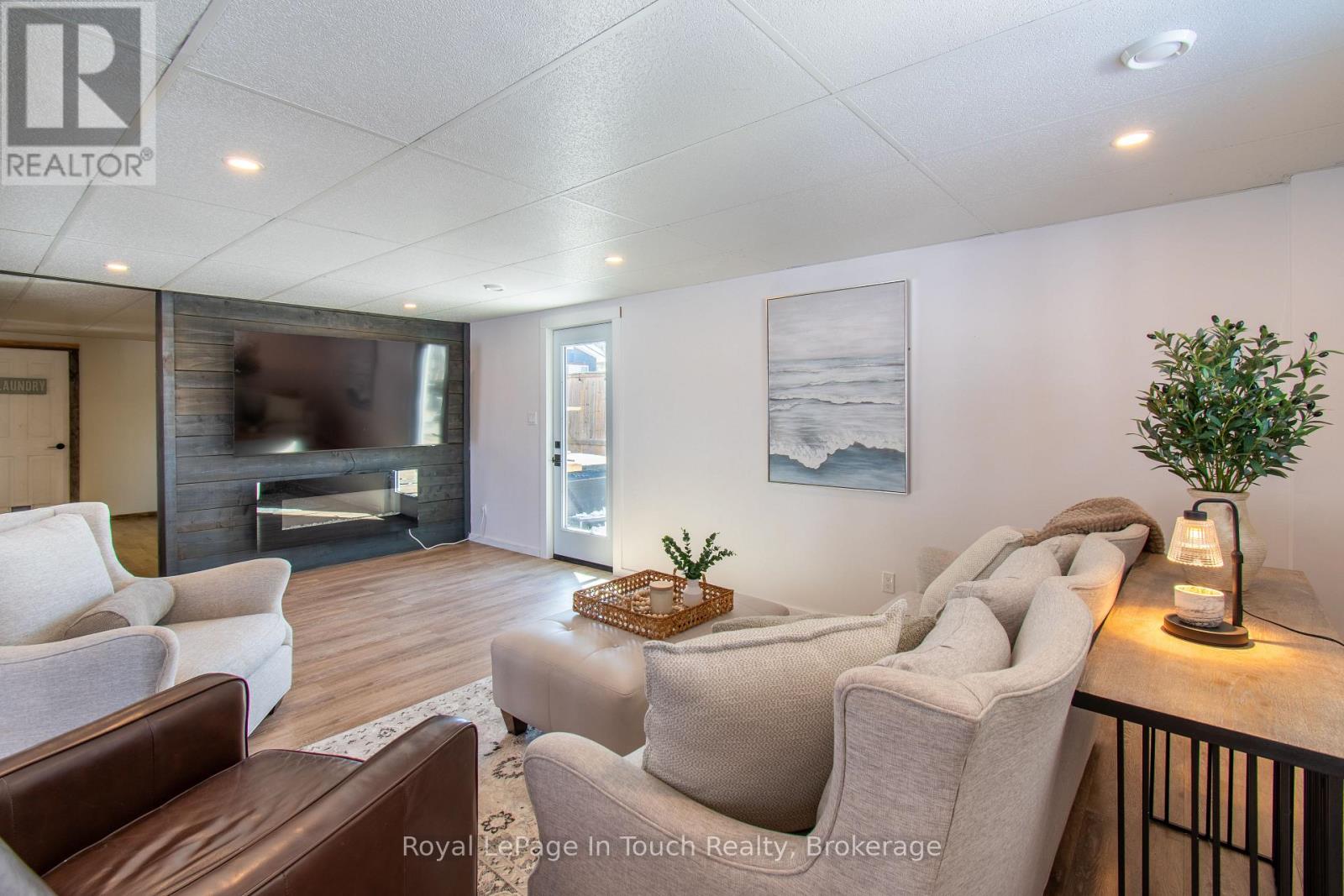 108 Robert Street N, Penetanguishene, Ontario  L9M 1P1 - Photo 14 - S12846680