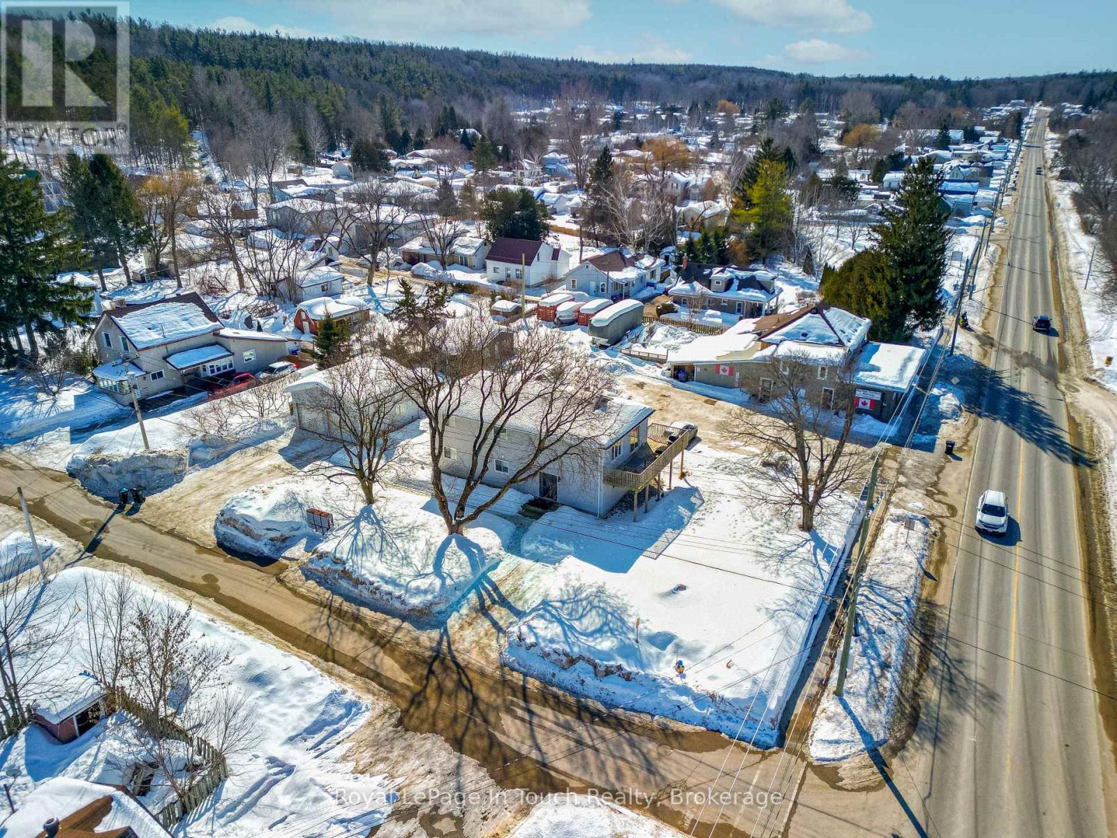 108 Robert Street N, Penetanguishene, Ontario  L9M 1P1 - Photo 5 - S12846680