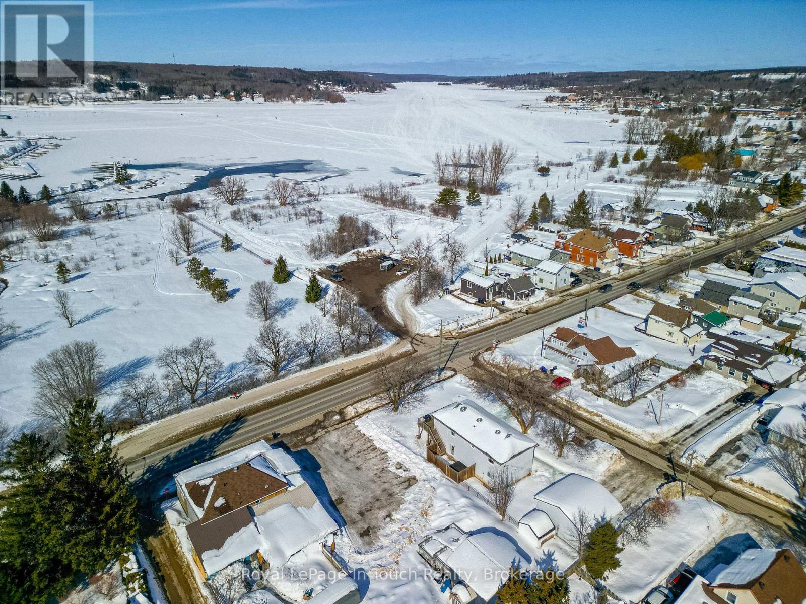 108 Robert Street N, Penetanguishene, Ontario  L9M 1P1 - Photo 7 - S12846680