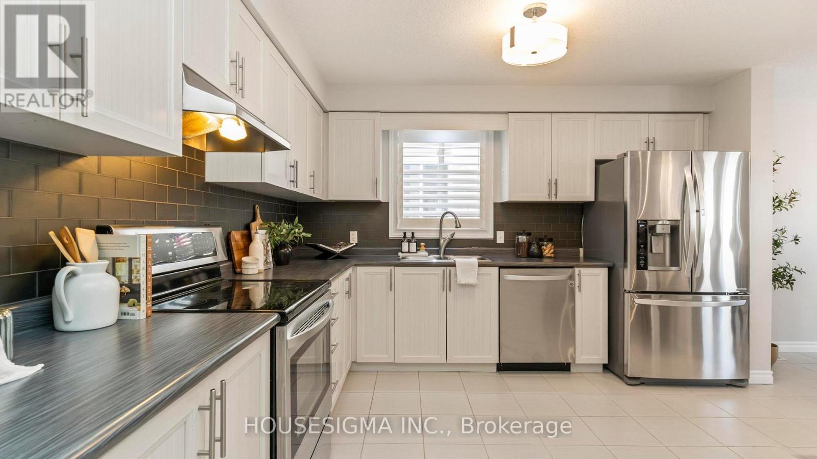 2578 Asima Drive, London South, Ontario  N6M 0B5 - Photo 14 - X12846682