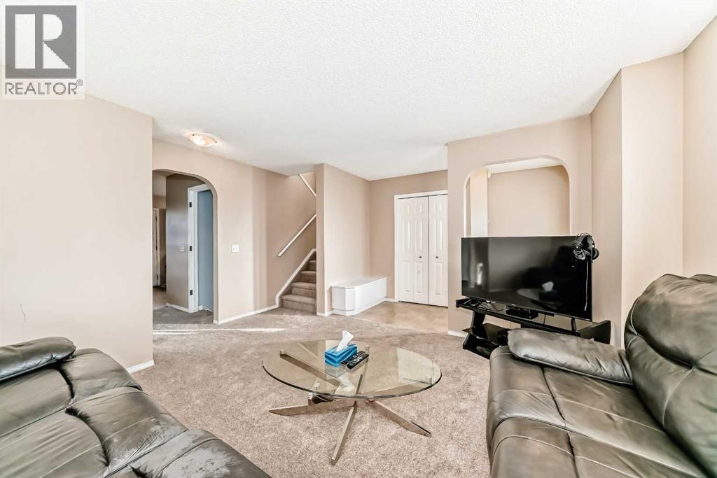 79 Saddlebrook Common Ne, Calgary, Alberta  T3J 0J6 - Photo 15 - A2287147