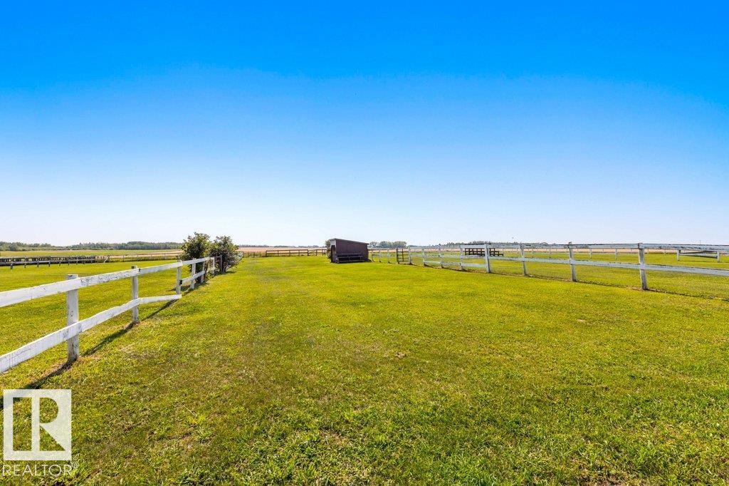25421 Twp Road 554, Rural Sturgeon County, Alberta  T8R 2G7 - Photo 51 - E4469432