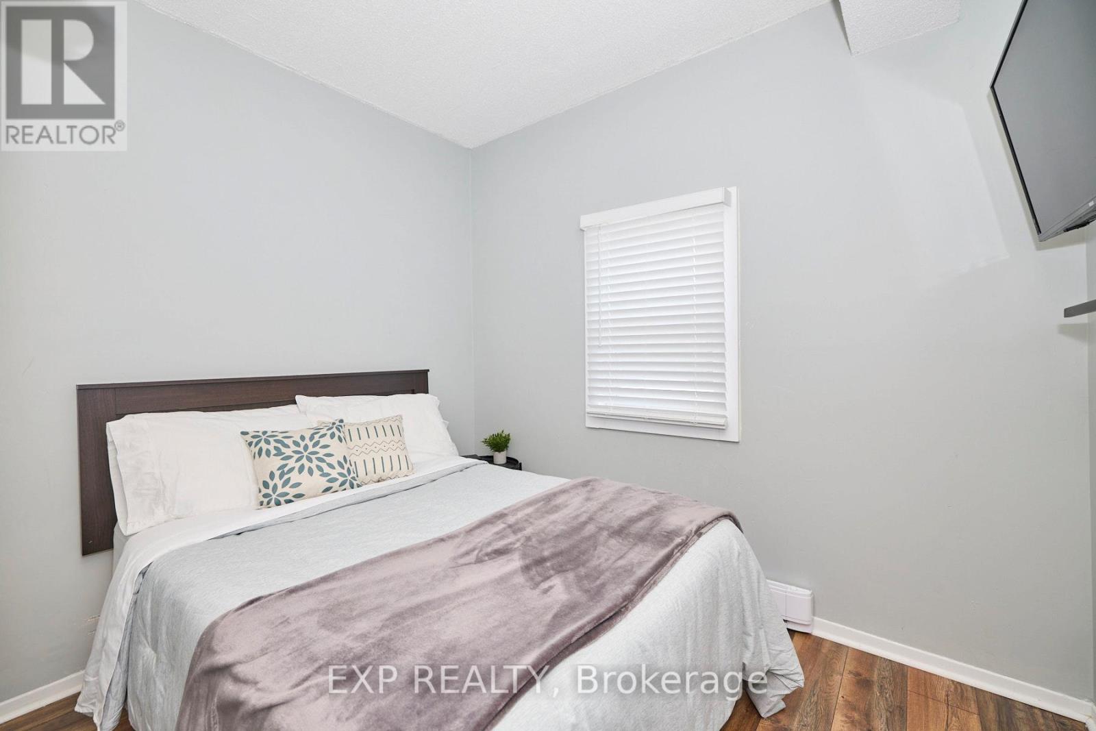 1 - 4675 Queen Street, Niagara Falls, Ontario  L2E 2L9 - Photo 11 - X12846710