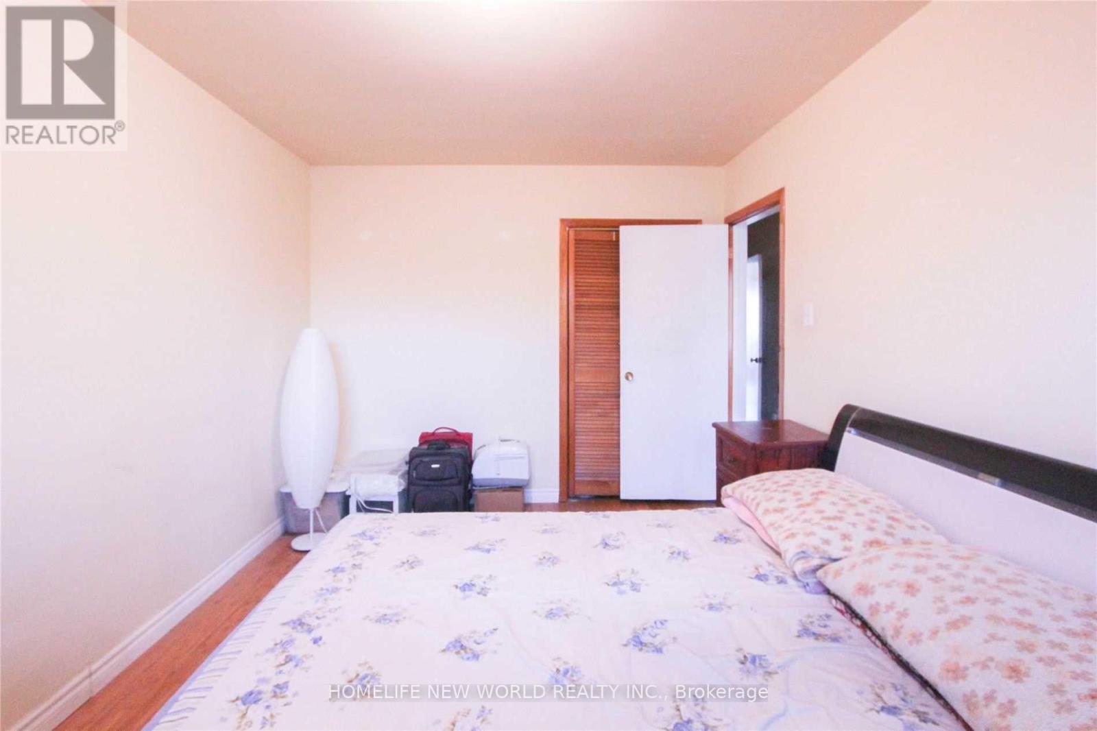 Main Fl - 135 Pineway Boulevard, Toronto, Ontario  M2H 1A9 - Photo 10 - C12846646