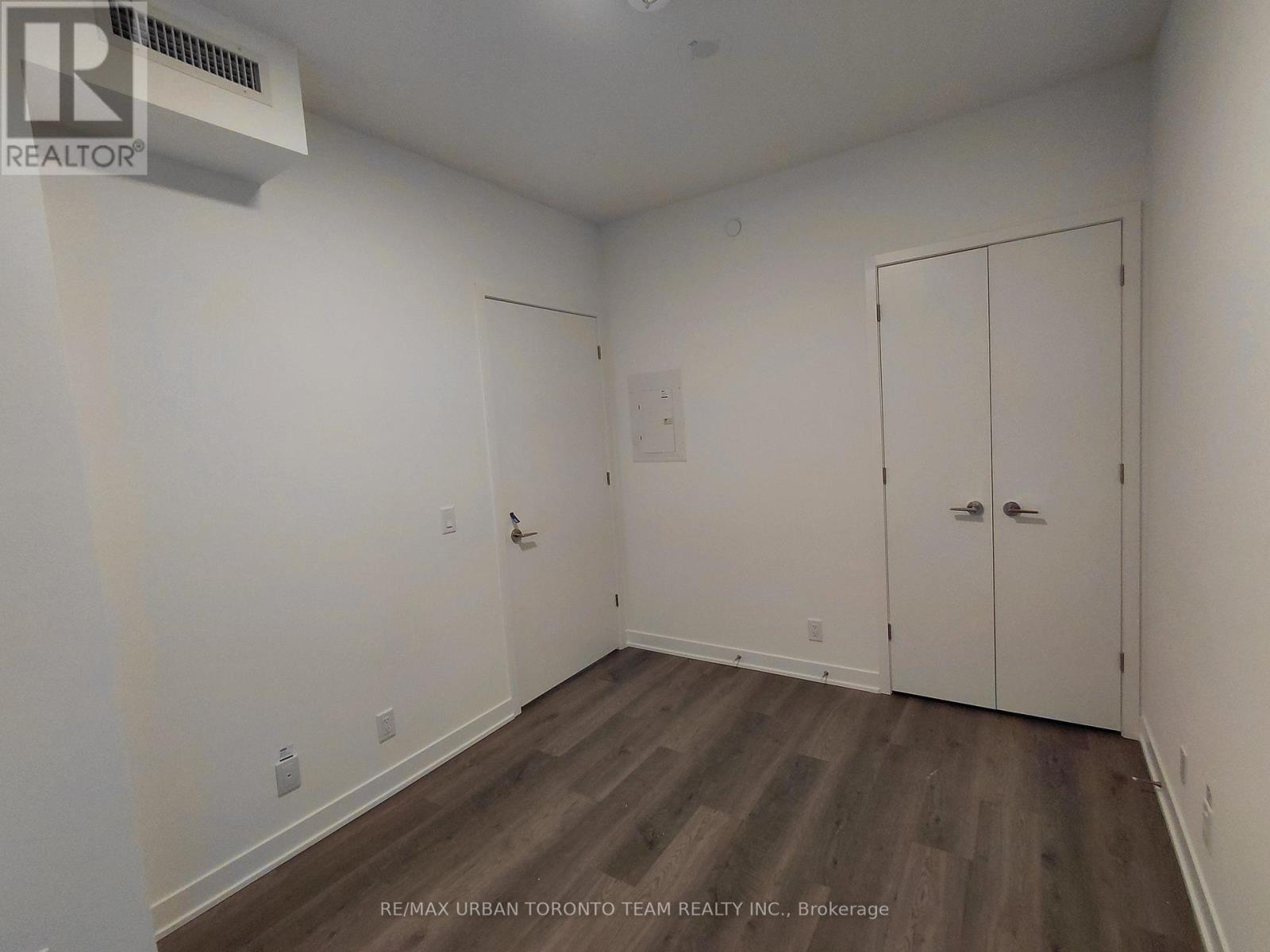 1615 - 180 Front Street E, Toronto, Ontario  M5A 0K9 - Photo 11 - C12846666