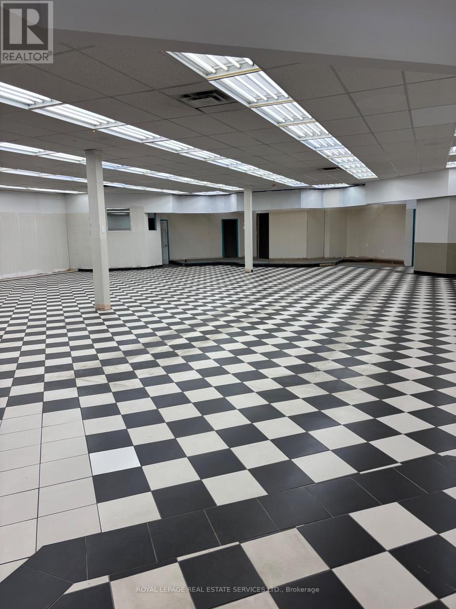 2796 Victoria Park, Toronto, Ontario  M2J 4A8 - Photo 3 - C12846668