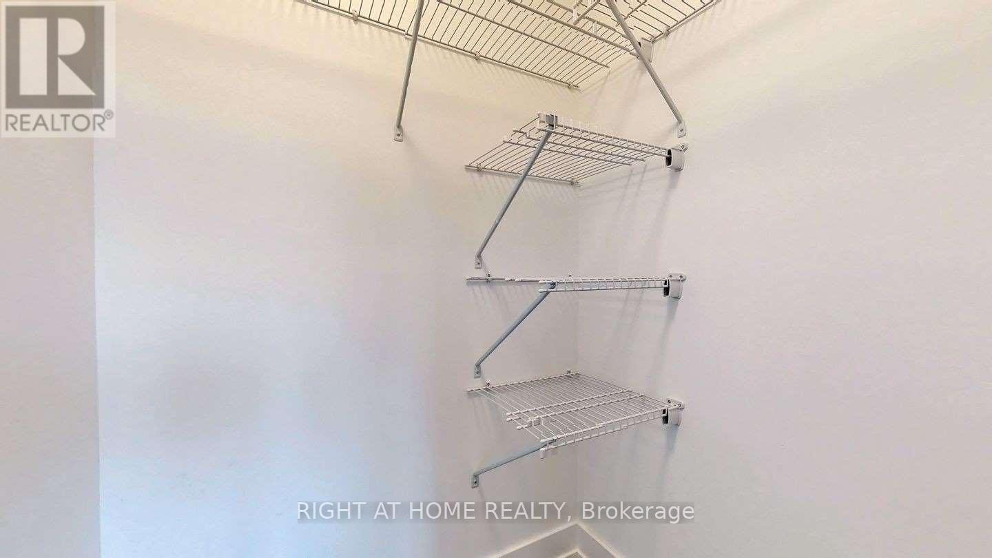 813 - 7 Grenville Street, Toronto, Ontario  M4Y 0E9 - Photo 16 - C12846714