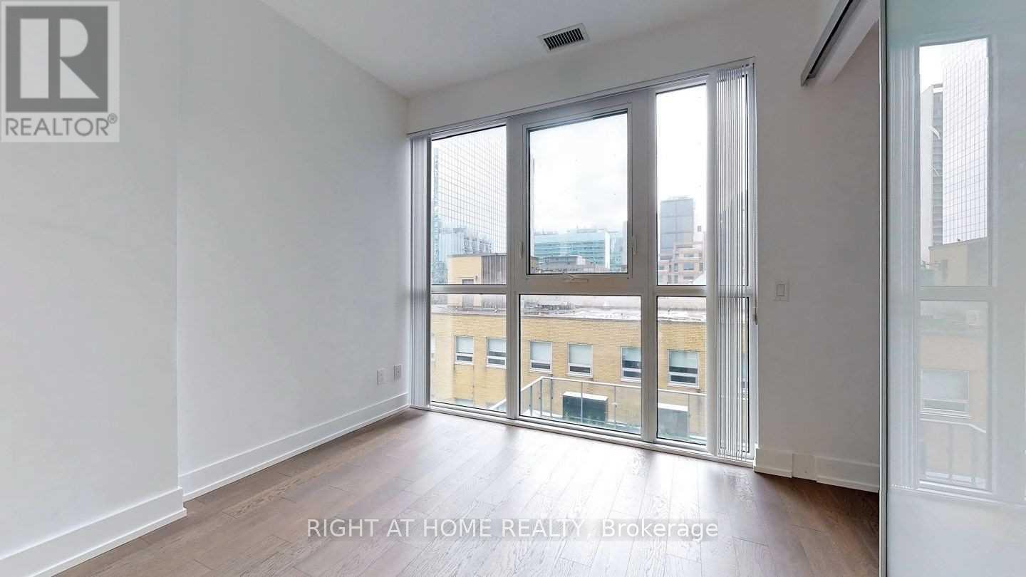 813 - 7 Grenville Street, Toronto, Ontario  M4Y 0E9 - Photo 17 - C12846714