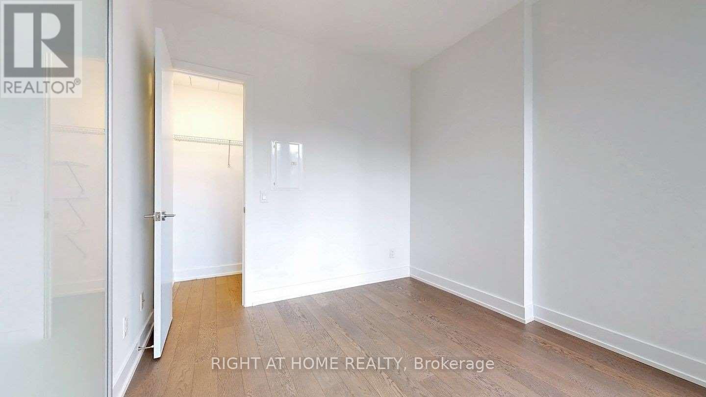 813 - 7 Grenville Street, Toronto, Ontario  M4Y 0E9 - Photo 18 - C12846714