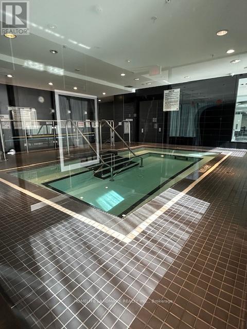 703 - 28 Ted Rogers Way, Toronto, Ontario  M4Y 2J4 - Photo 6 - C12846716