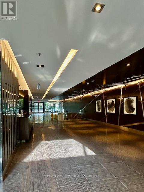 703 - 28 Ted Rogers Way, Toronto, Ontario  M4Y 2J4 - Photo 8 - C12846716