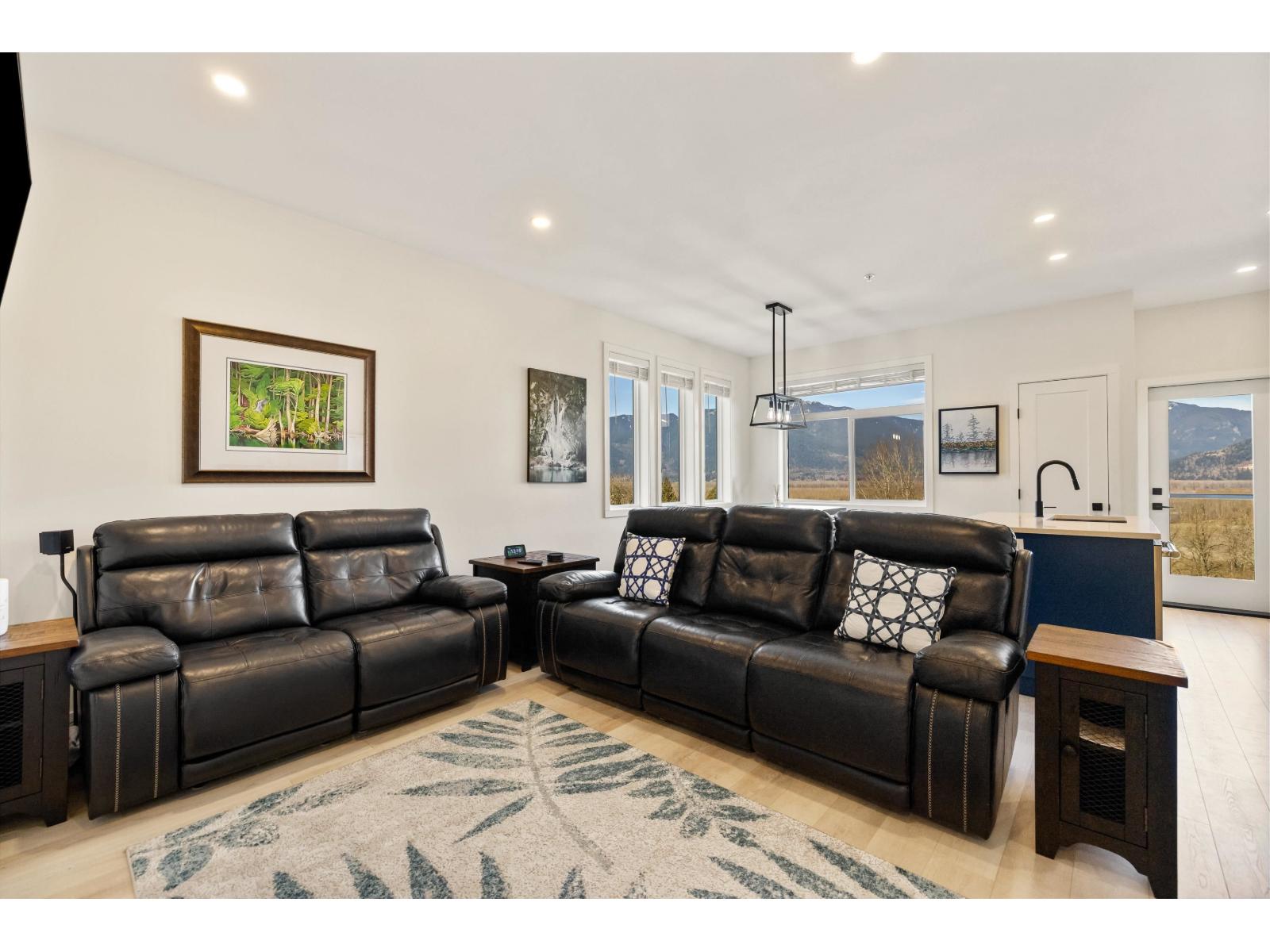 15 43998 Chilliwack Mountain Road, Chilliwack Mountain, Chilliwack, British Columbia  V2R 4A1 - Photo 4 - R3096159