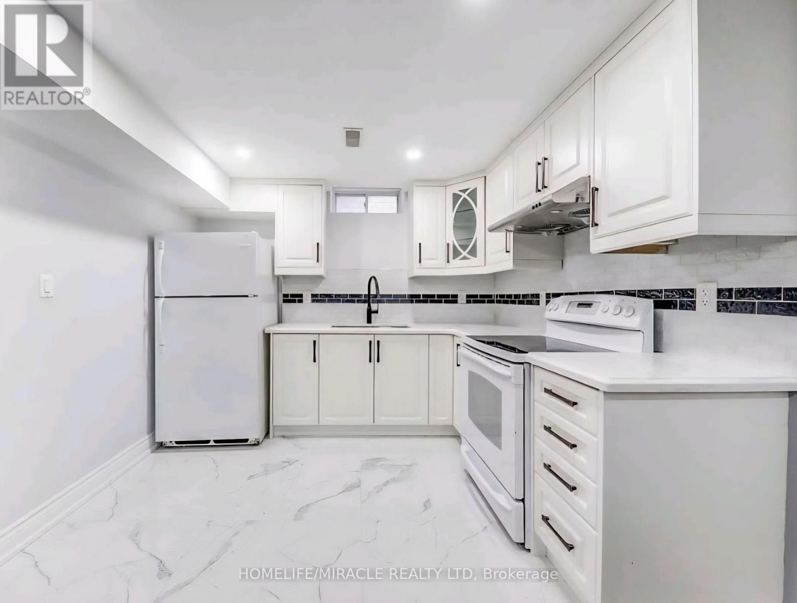 Bsmt - 219 Staines Road, Toronto, Ontario  M1X 1V4 - Photo 2 - E12846712