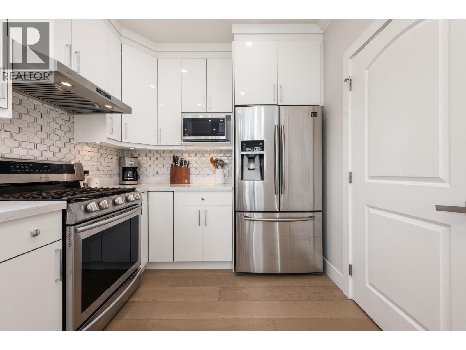 2876 Clark Drive, Vancouver, British Columbia  V5N 0E9 - Photo 7 - R3096085