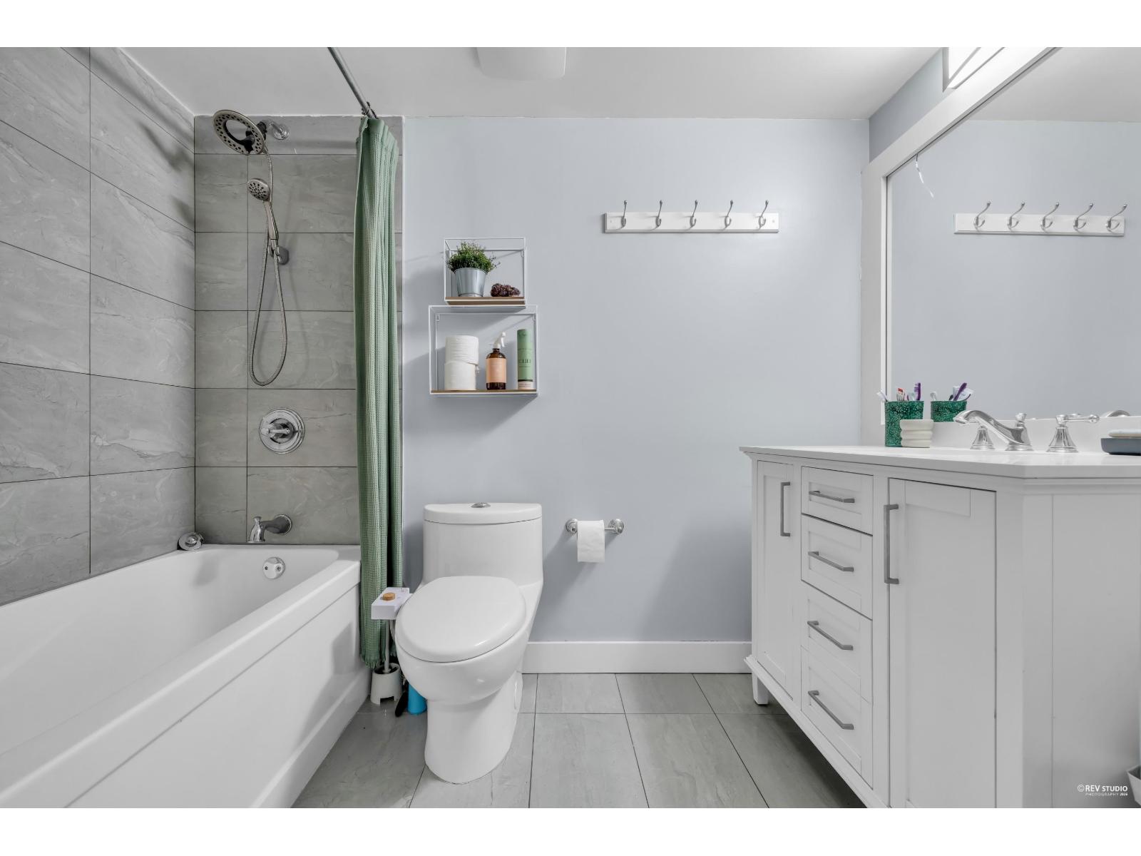 301 6390 196 Street, Langley, British Columbia  V2Y 1J2 - Photo 18 - R3090387