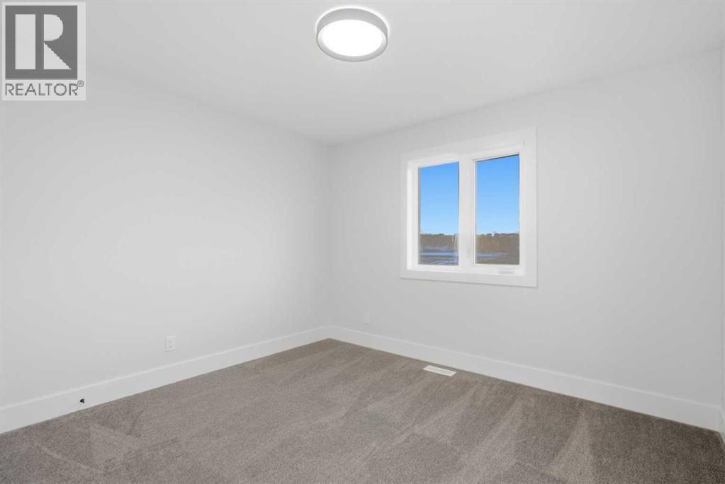 192 Creekstone Hill Sw, Calgary, Alberta  T2X 5G5 - Photo 38 - A2288889