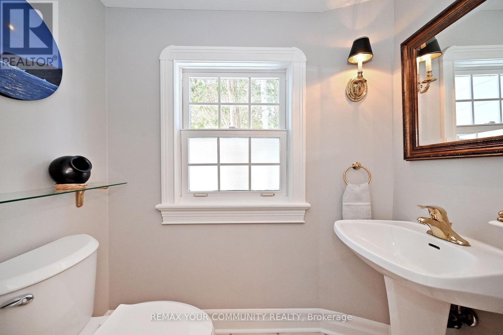 88 Wells Street, Aurora, Ontario  L4G 1T1 - Photo 15 - N12846670