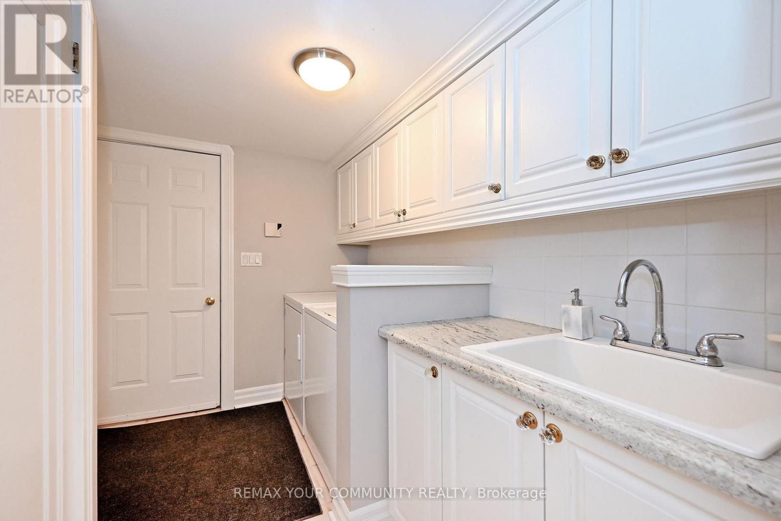 88 Wells Street, Aurora, Ontario  L4G 1T1 - Photo 22 - N12846670