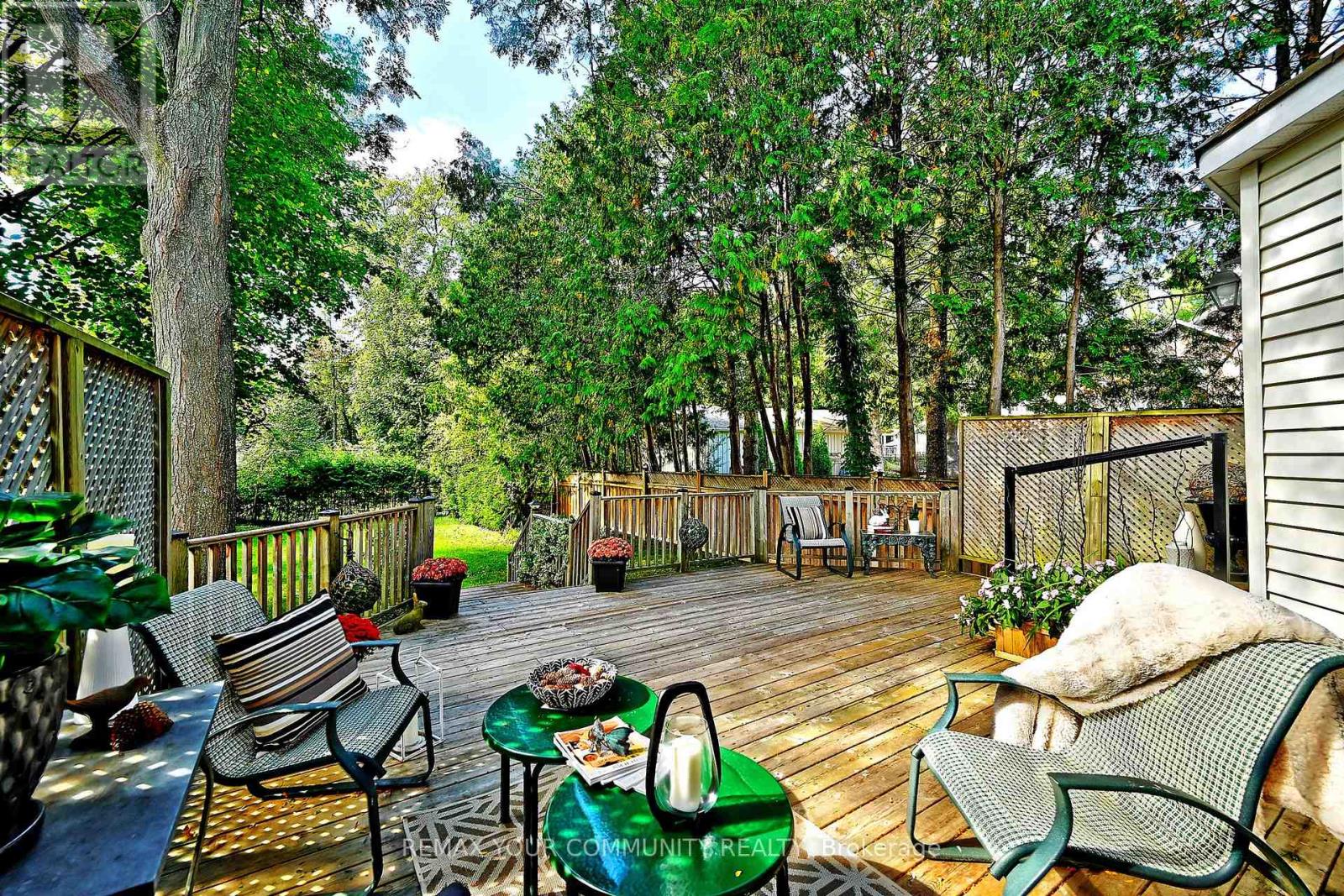 88 Wells Street, Aurora, Ontario  L4G 1T1 - Photo 27 - N12846670