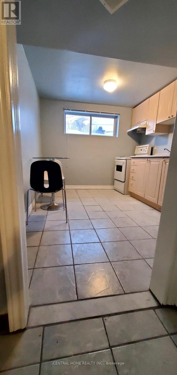 210 Jacey Ann Drive, Richmond Hill, Ontario  L4C 4N5 - Photo 12 - N12846684