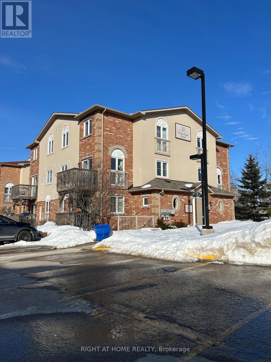 5 - 13 CHELTENHAM ROAD, Barrie, Ontario