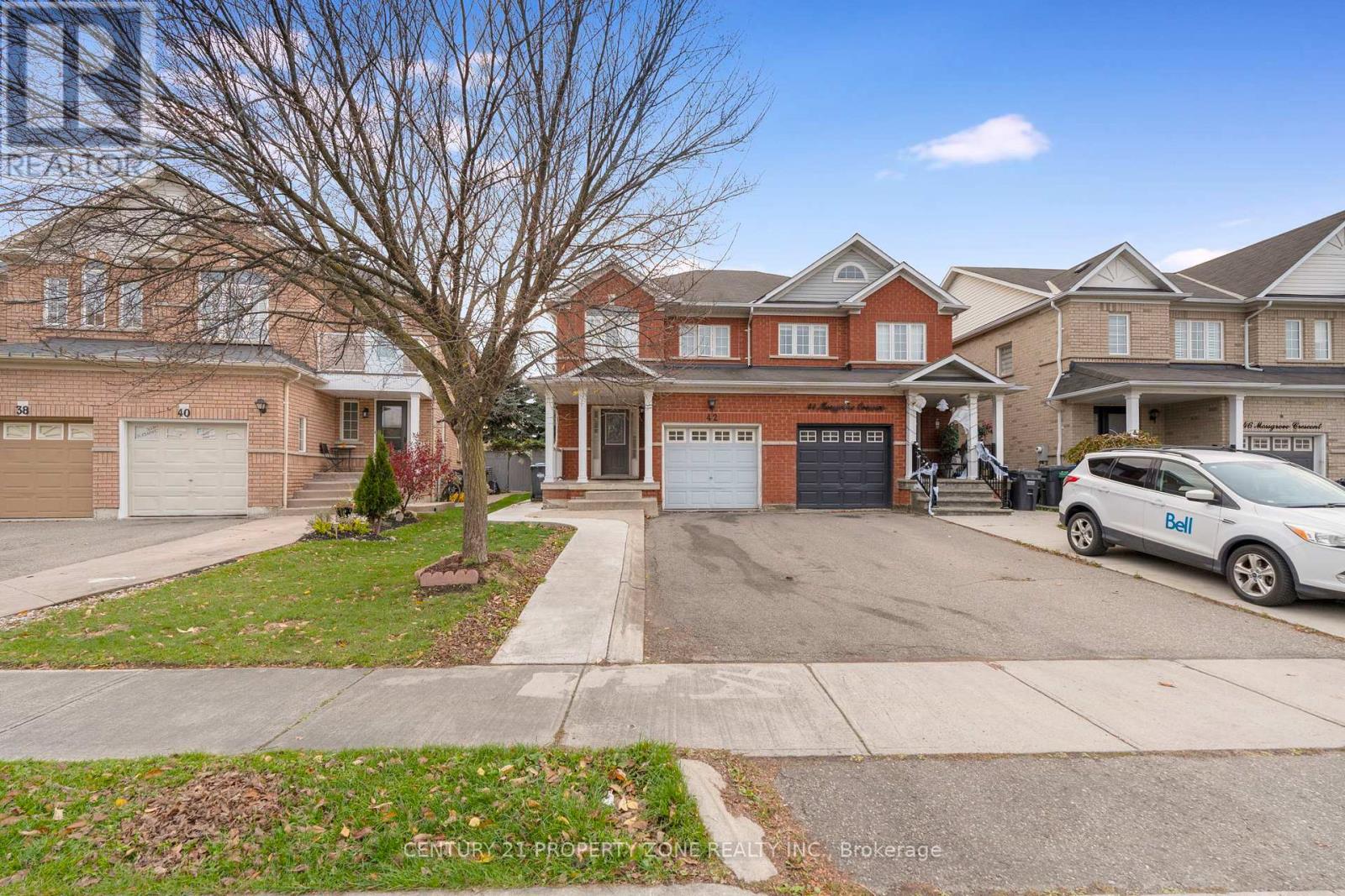 Upper - 42 Mossgrove Crescent, Brampton, Ontario  L7A 3E6 - Photo 2 - W12846662