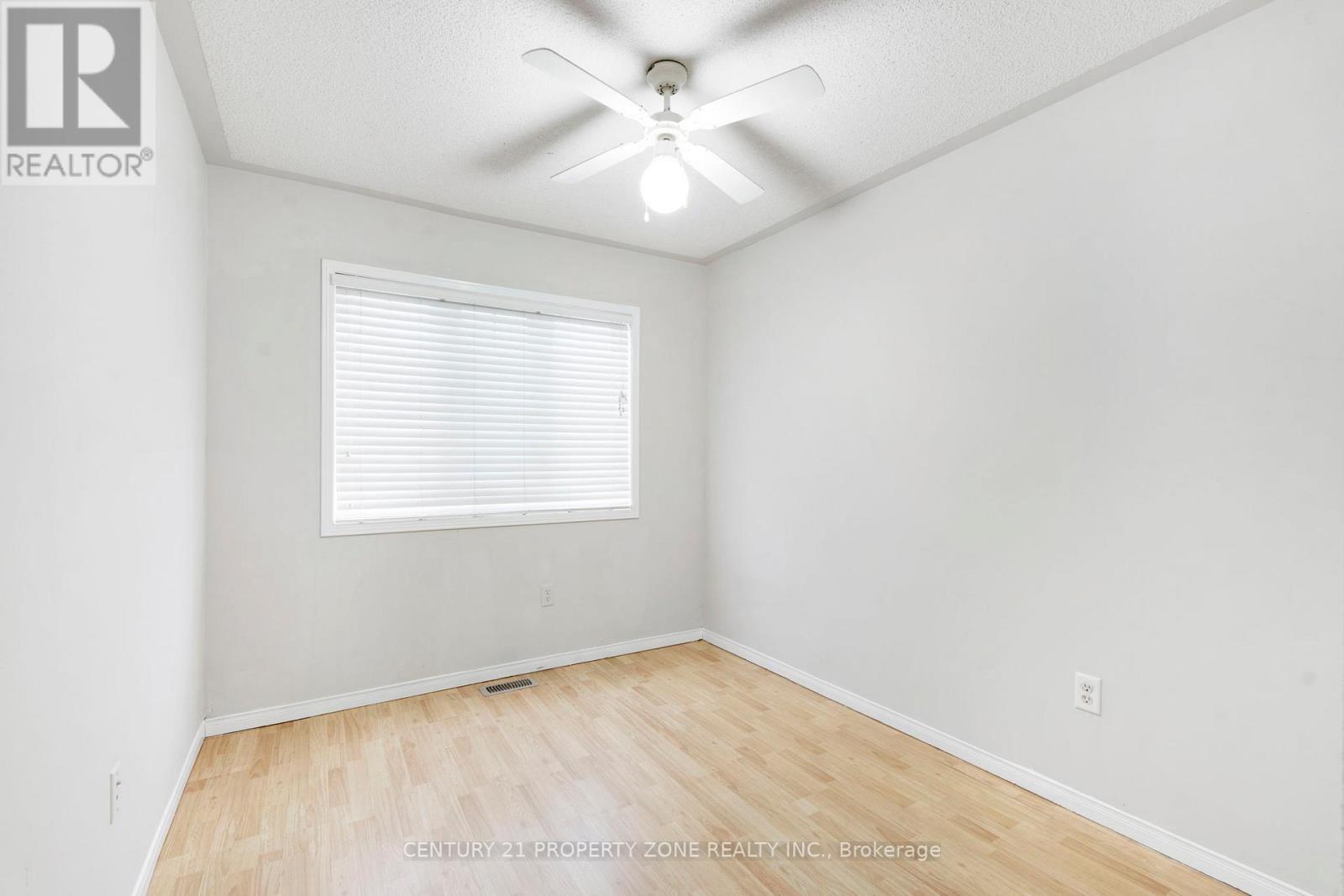 Upper - 42 Mossgrove Crescent, Brampton, Ontario  L7A 3E6 - Photo 26 - W12846662