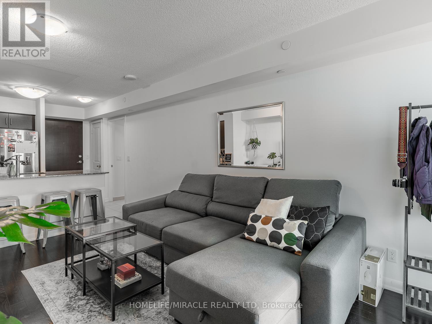 1606 - 215 Sherway Gardens Road, Toronto, Ontario  M9C 0A4 - Photo 13 - W12846676