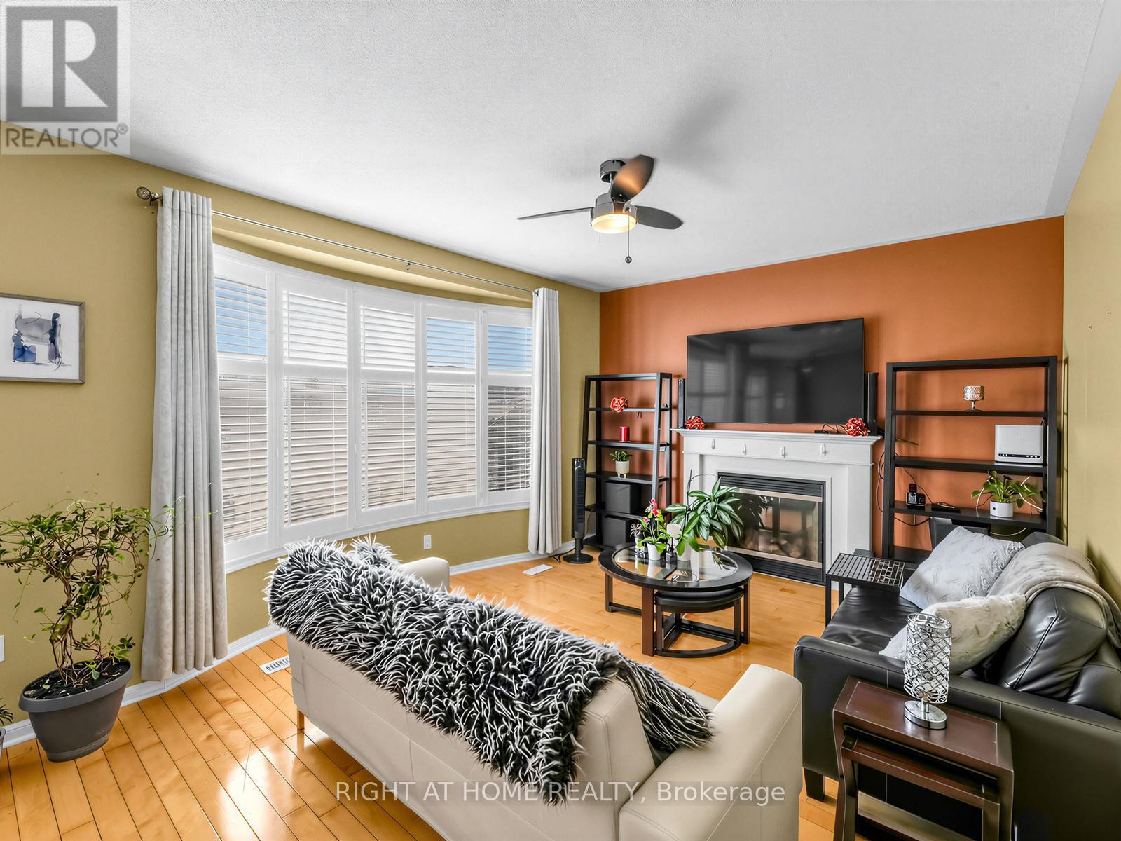 401 Tonelli Lane, Milton, Ontario  L9T 0N4 - Photo 11 - W12846678