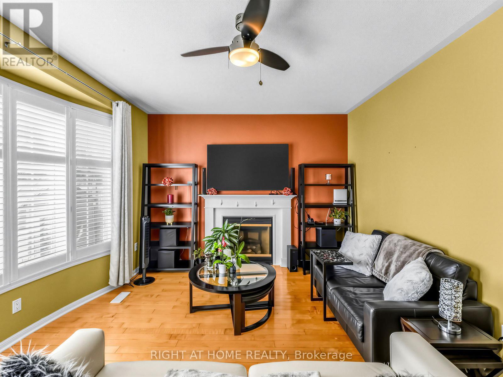 401 Tonelli Lane, Milton, Ontario  L9T 0N4 - Photo 12 - W12846678