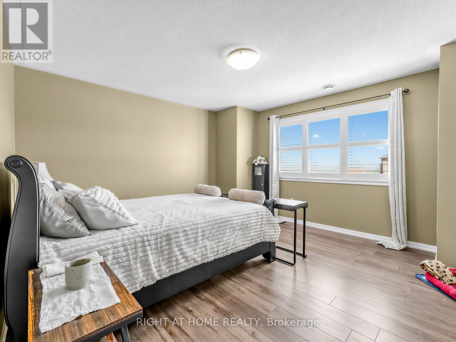 401 Tonelli Lane, Milton, Ontario  L9T 0N4 - Photo 21 - W12846678