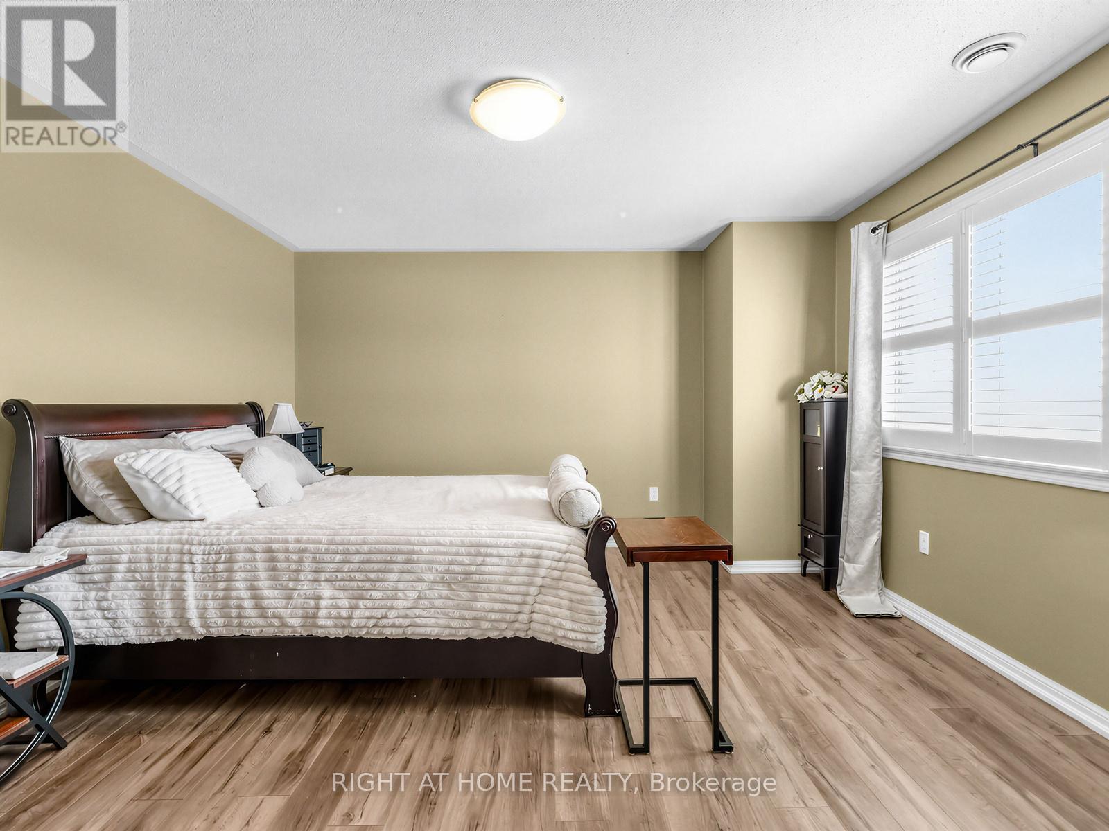 401 Tonelli Lane, Milton, Ontario  L9T 0N4 - Photo 22 - W12846678