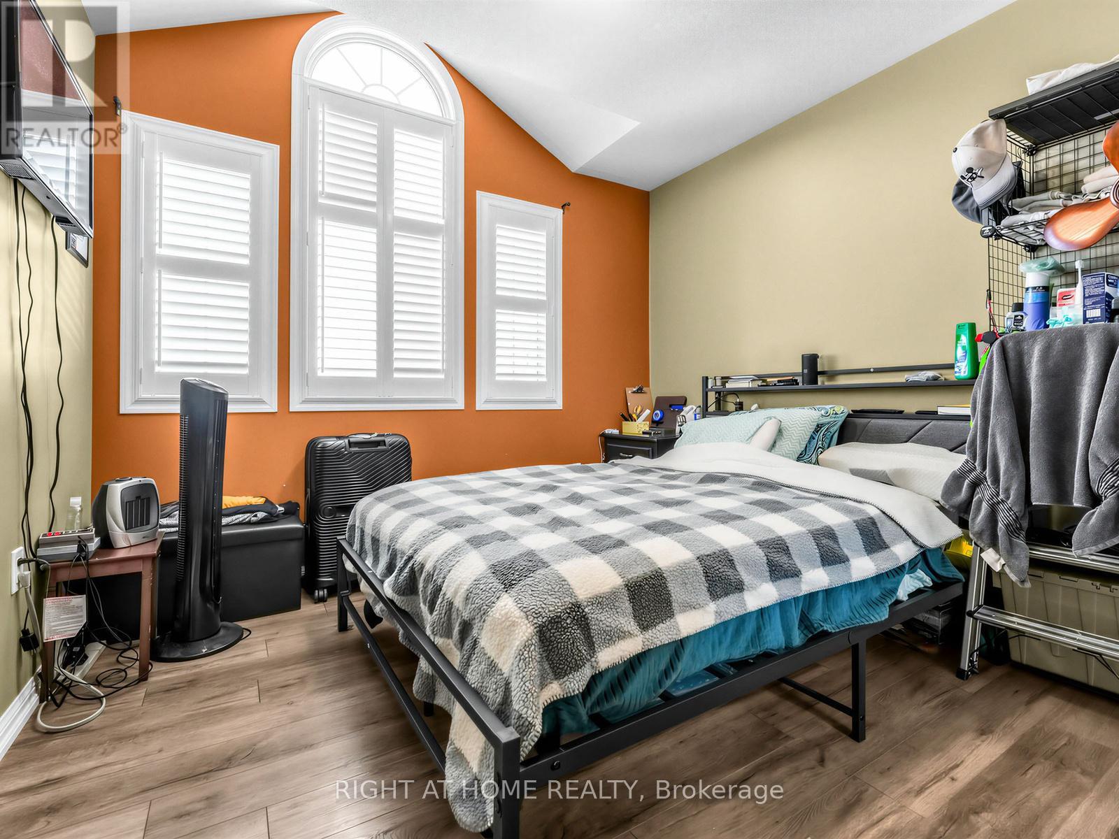 401 Tonelli Lane, Milton, Ontario  L9T 0N4 - Photo 30 - W12846678