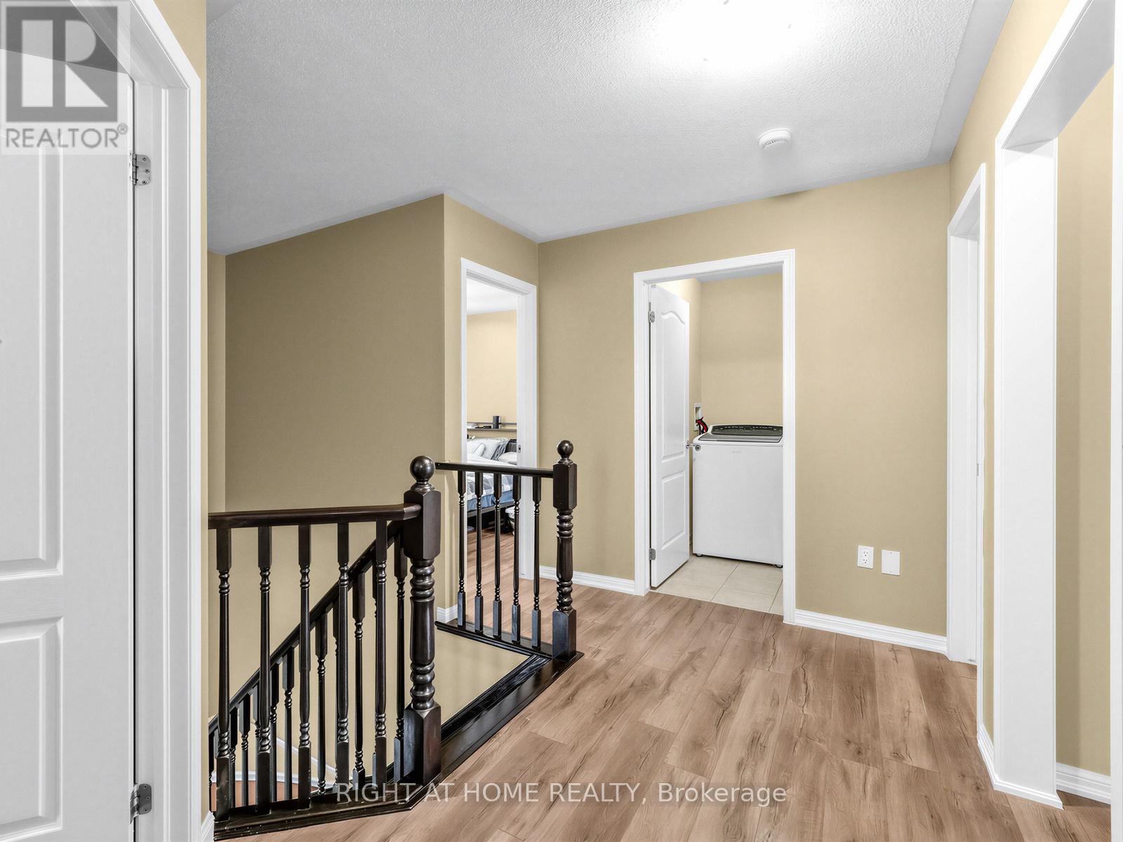 401 Tonelli Lane, Milton, Ontario  L9T 0N4 - Photo 32 - W12846678